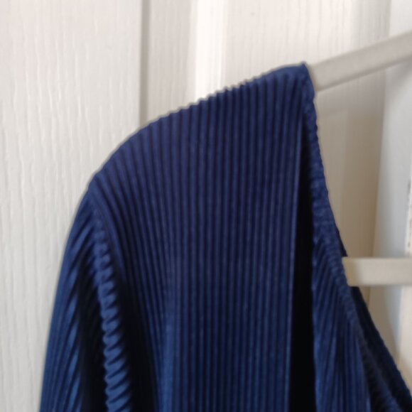 ASOS DESIGN Curve Women's Navy Blue One Shoulder Plisse Jumpsuit Size 22 - Picture 5 of 15